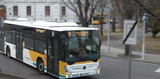 Változó buszközlekedés a hosszú hétvégén